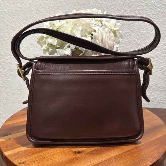 Vintage Coach Legacy Trail Bag in Mahogany Brown - Picture 4 of 14